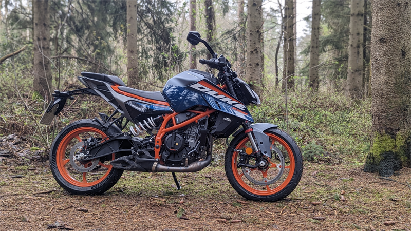 KTM 390 Duke Test