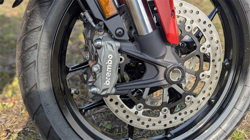Brembo Bremsen und Brembo Bremspumpe